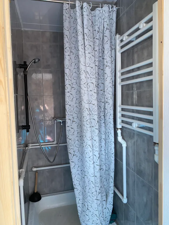 Одноместная комната в большом старинном доме