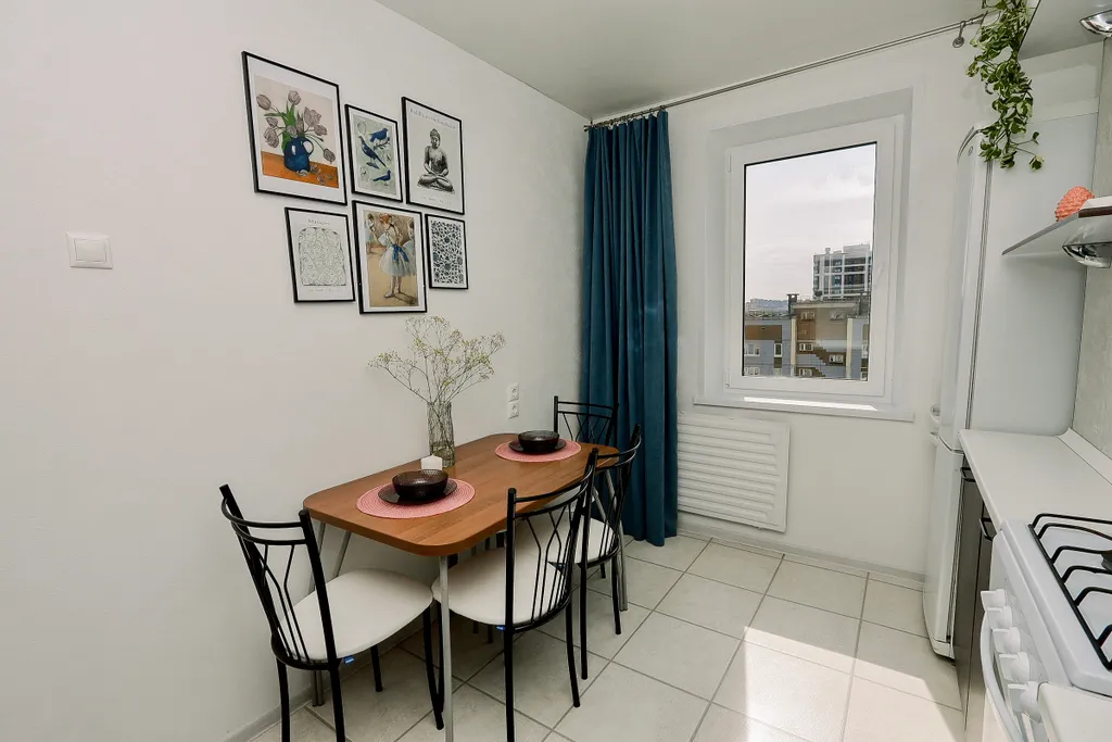 Уютная двухкомнатная квартира у зоопарка