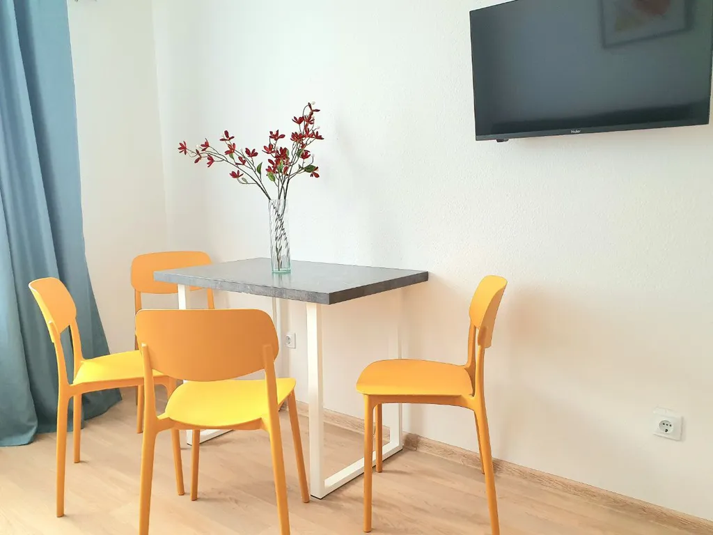 Уютная евродвушка в современном доме