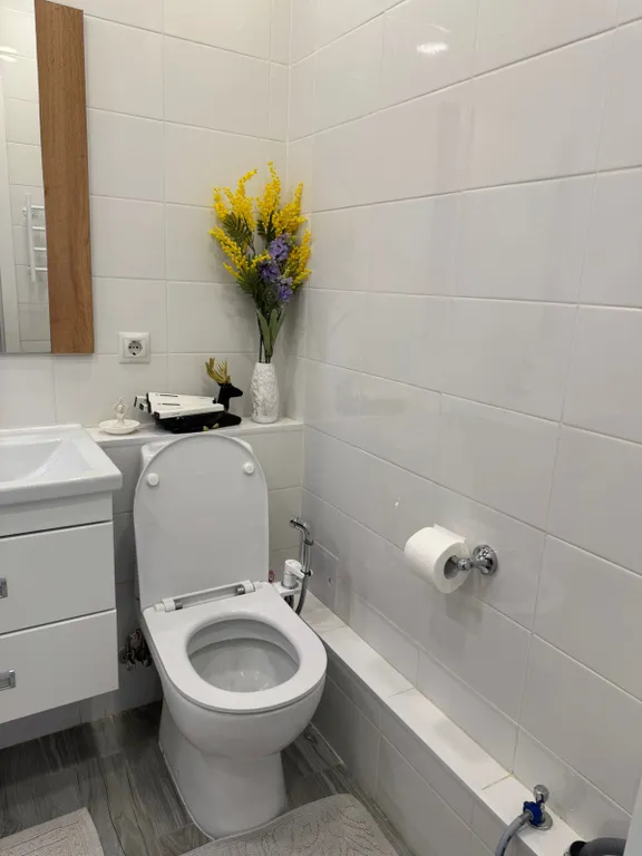 Солнечная квартира Mega Mall Atakent