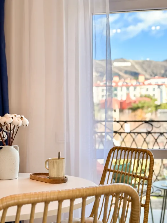 Квартира Апартаменты Борт 86 на первой линии моря — Геленджик