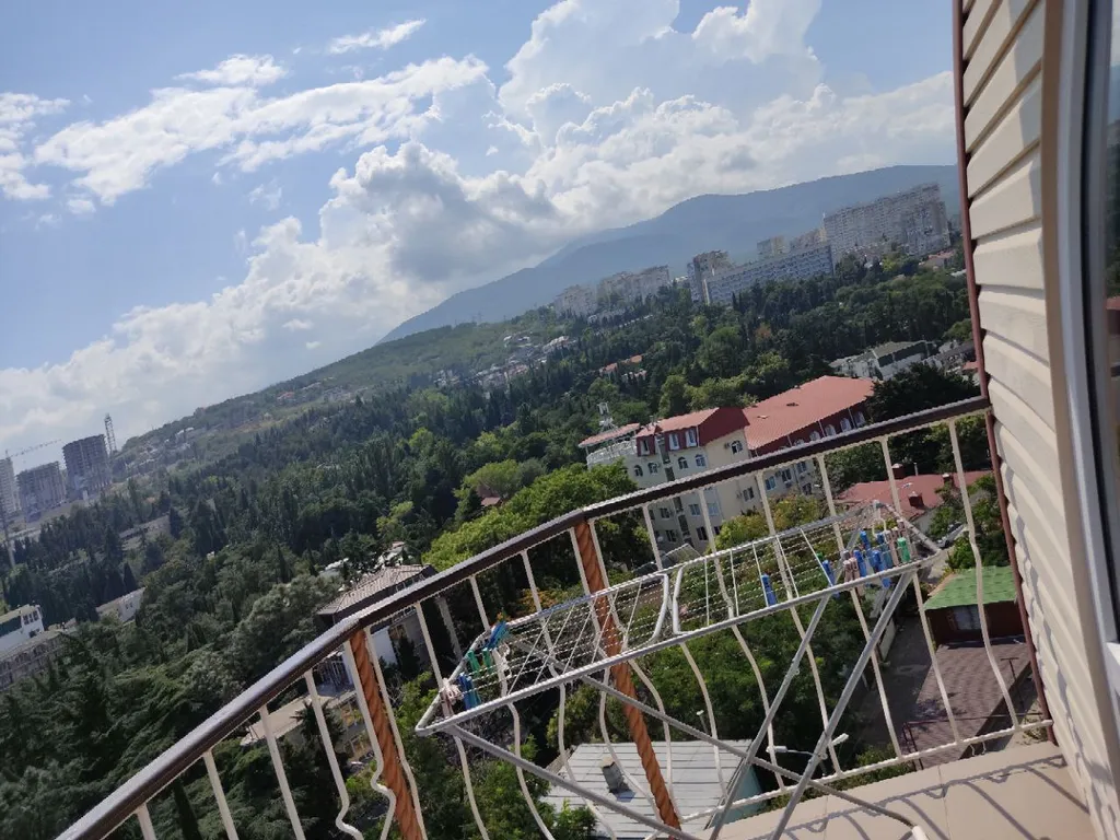 Аппартаменты с видом на море и горы