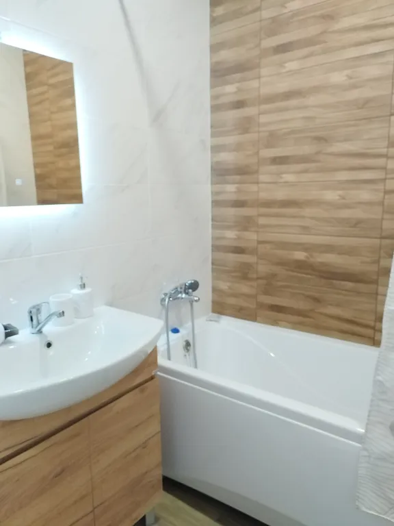 Уютная 2-комнатная квартира с большой кухней гостиной