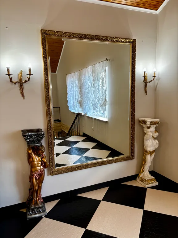 Просторный коттедж