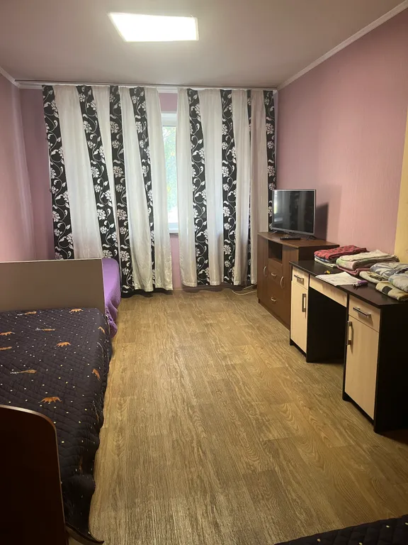 Просторная трёхкомнатная квартира в центре города — аренда посуточно в Нягань