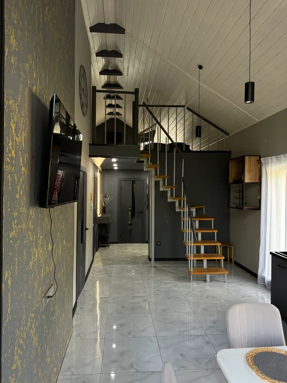 4-комнатный Дом