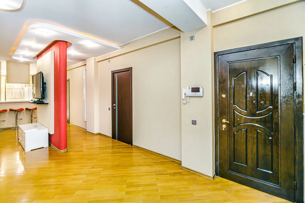 Lux family apartment