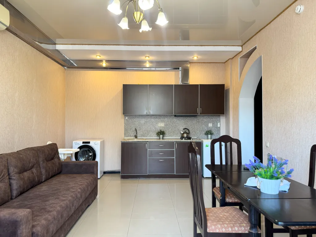 Квартира 2-комнатная Квартира — Геленджик