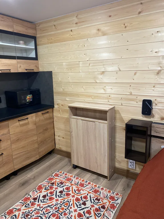 Уютный номер на берегу реки Волхов