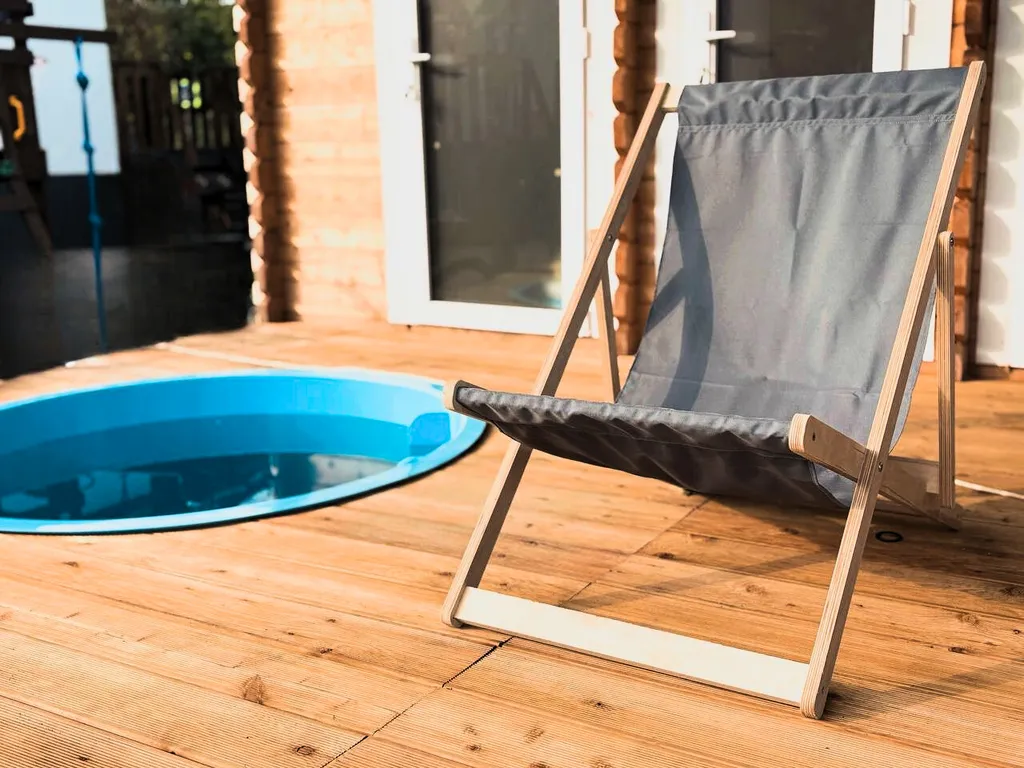 Дом с бассейном