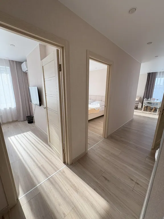 2+ с панорамным видом идеальна во всем