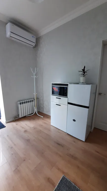 Квартира с отдельным входом на набережной