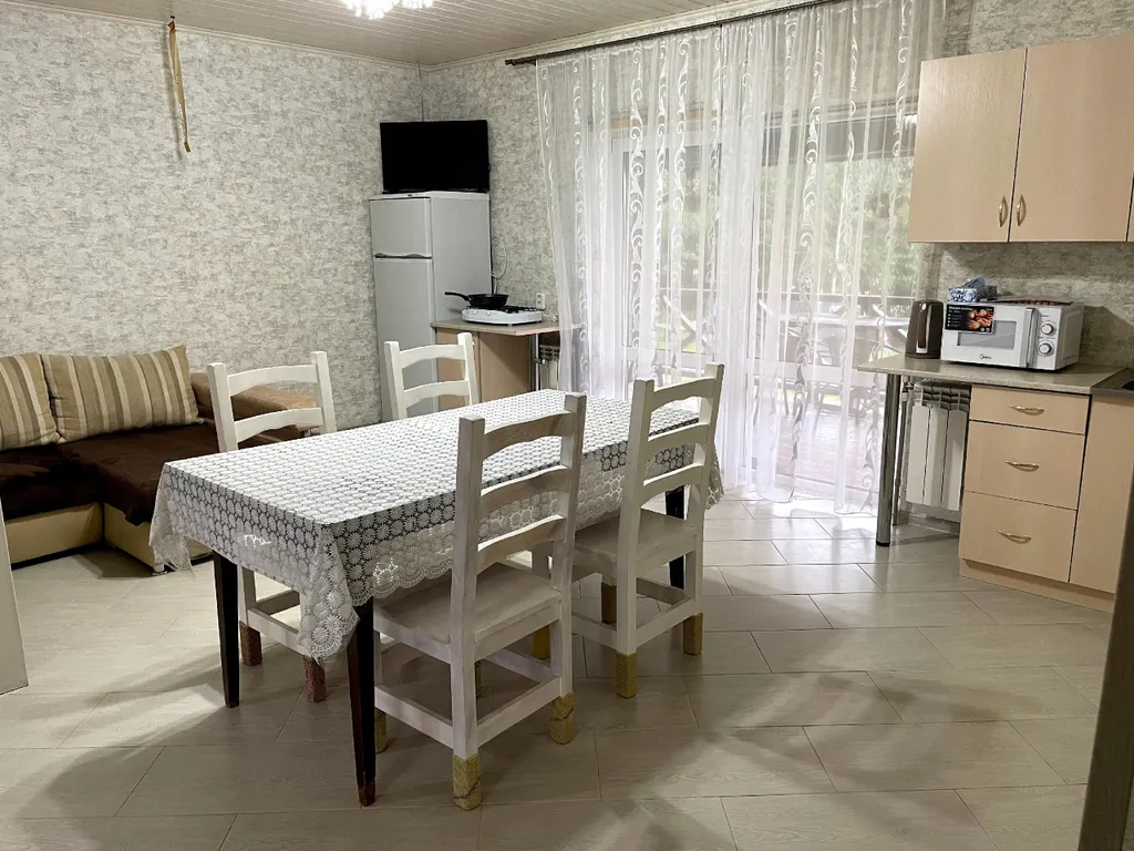 Усадьба на берегу озера Сказка 55