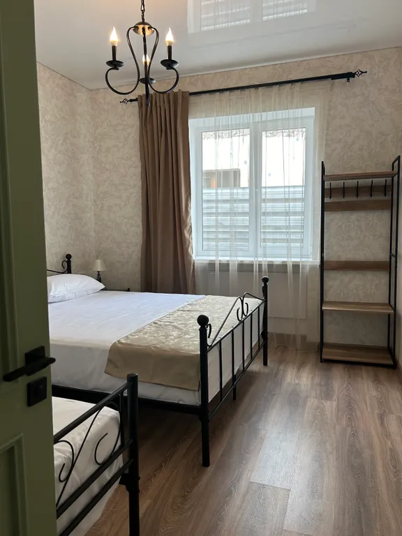 4-комнатный Дом