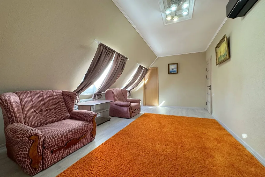 4-комнатный Дом