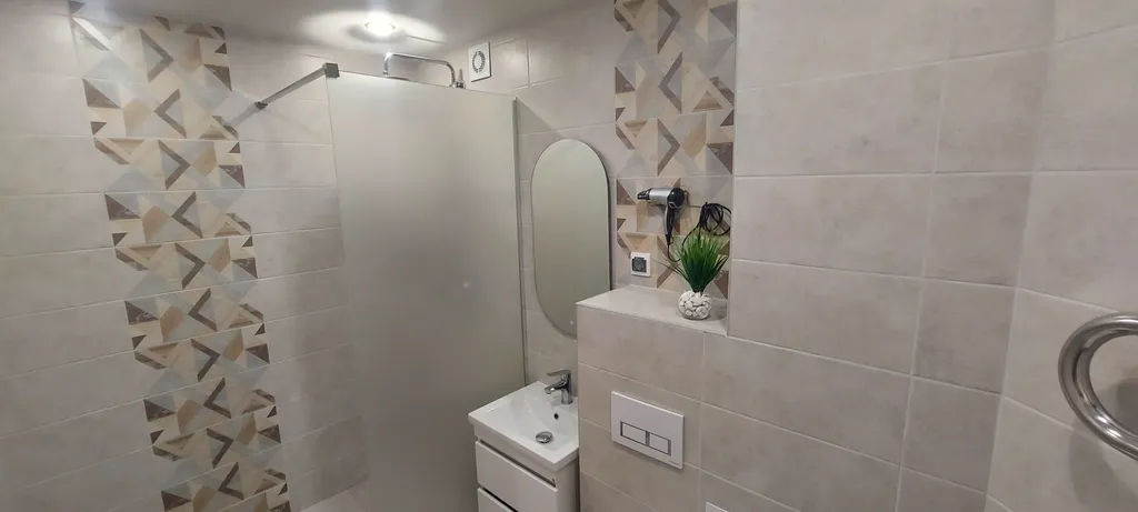 Рядом с Академией единоборств