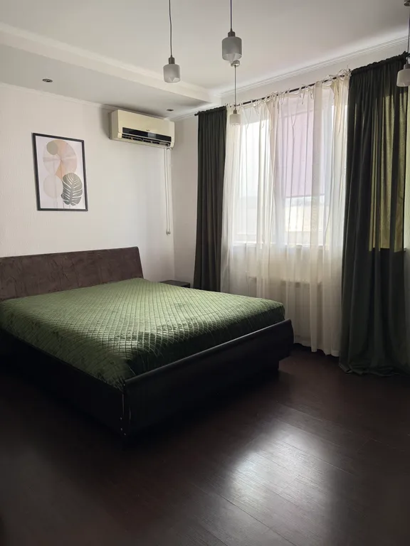 Однокомнатная квартира — аренда посуточно в Оренбург