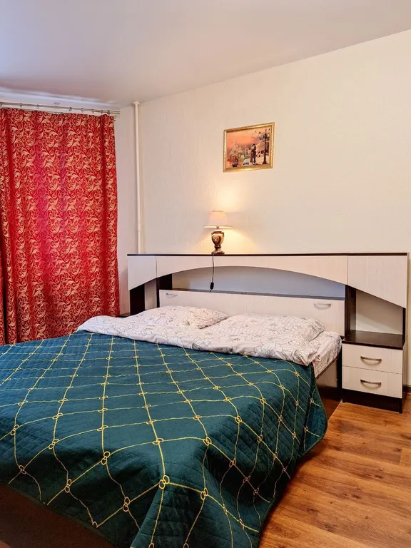 Уютная и просторная двухкомнатная квартира с заселением до 7 человек — аренда посуточно в Андреевка