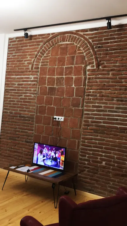 Уютная квартира рядом Руставели