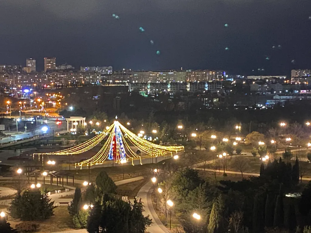 Квартира Квартира-студия с видом на море и парк — Севастополь