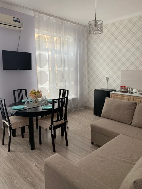 Квартира Квартира Евро трешка в частном секторе — Геленджик