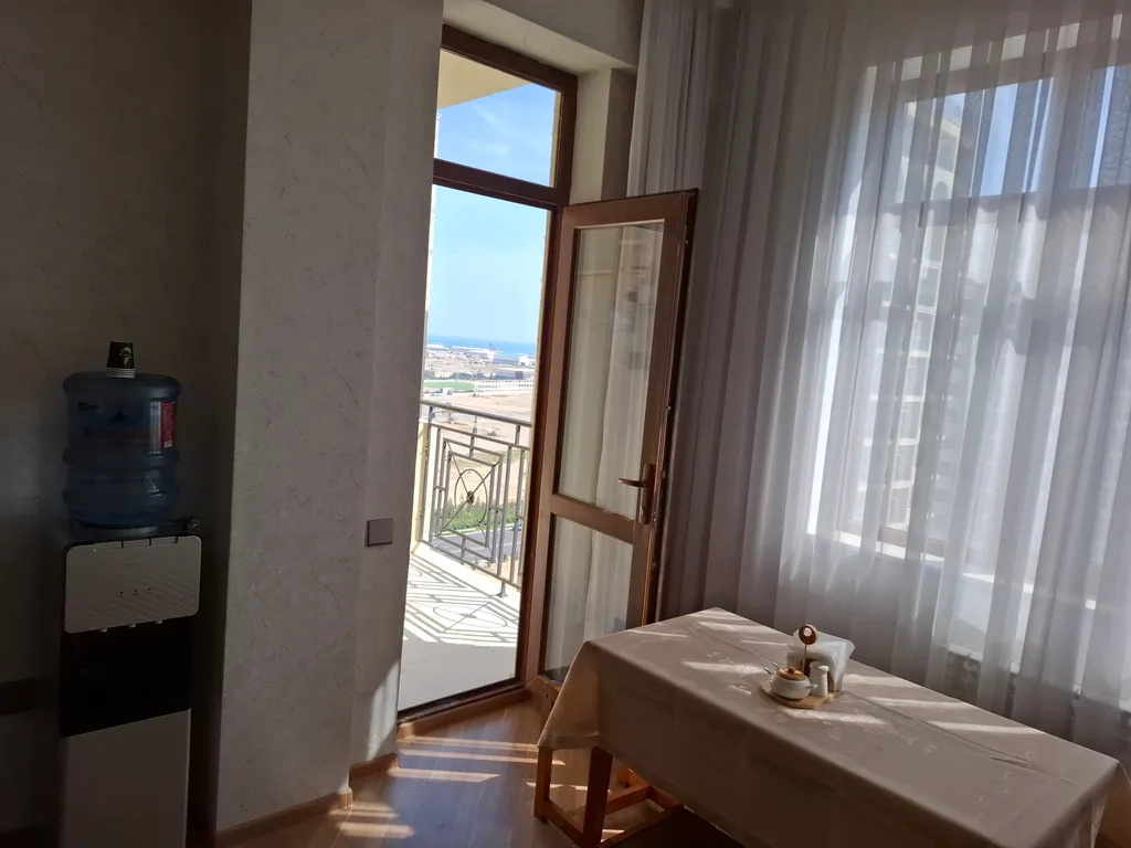 Квартира недалеко от центра на берегу Каспия