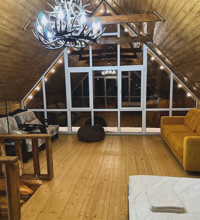 Уютный домик у подножия Эльбруса