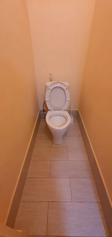 Двухкомнатная квартира в тихом центре, кирпичный дом, Смарт ТВ.