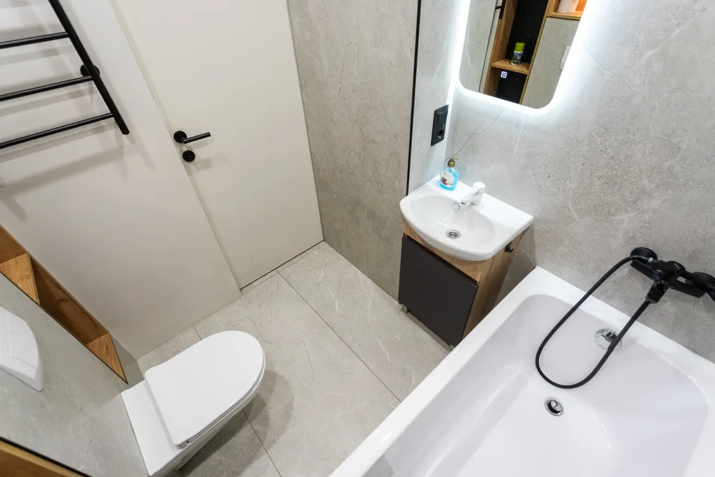 Уютная квартира с двумя балконами в центре рядом с Островом Канта