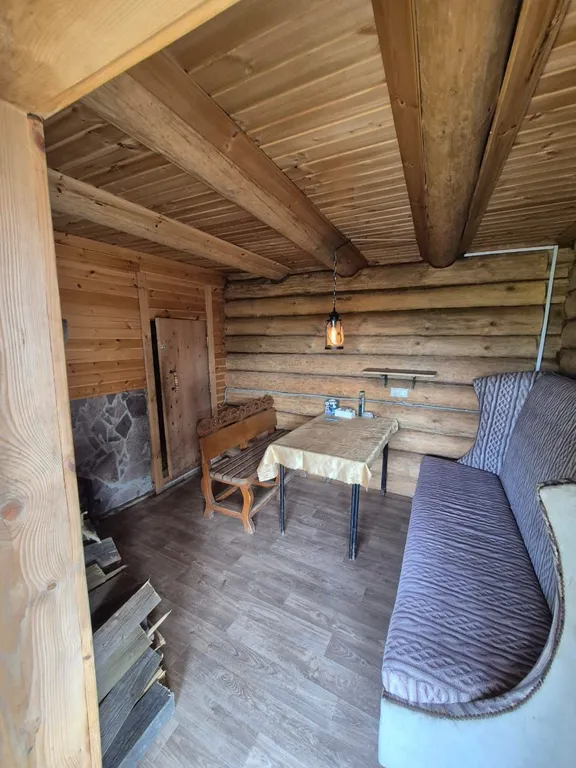 Дом Солнца на берегу озера Сиг