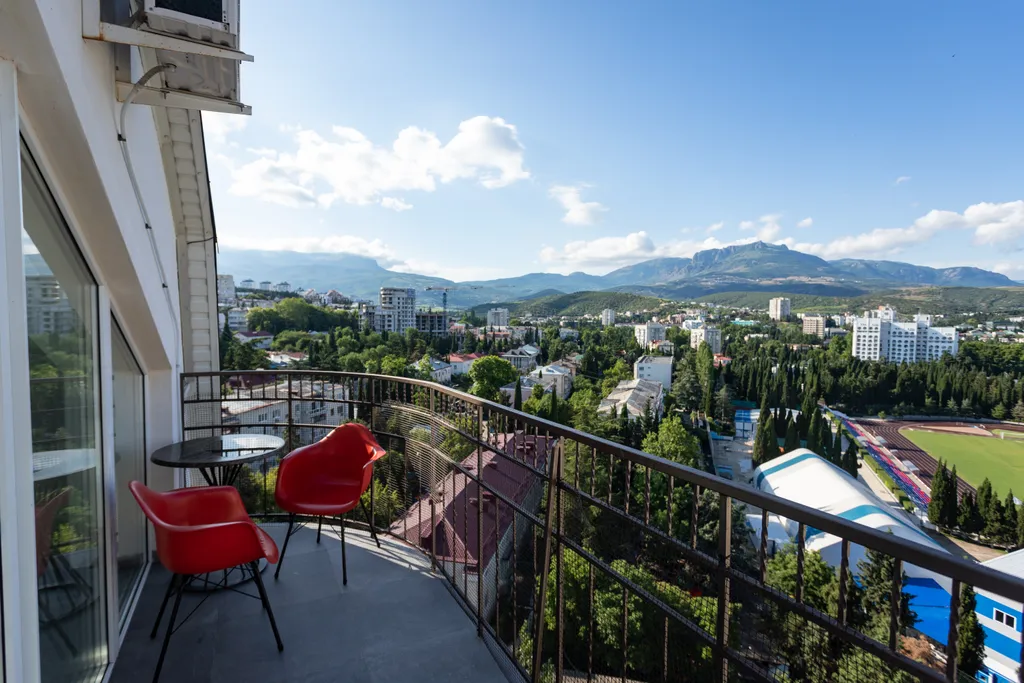 Роскошный двухуровневый апартамент люкс