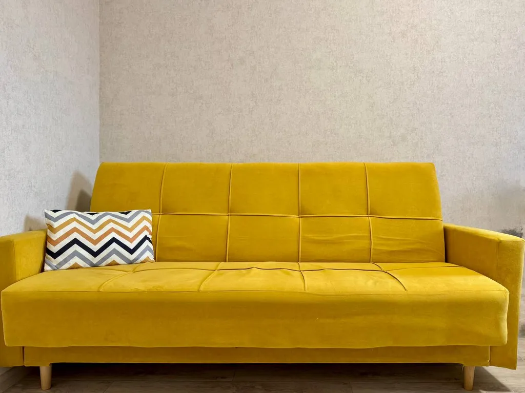 Двухкомнатная квартира с балконом в Лайково