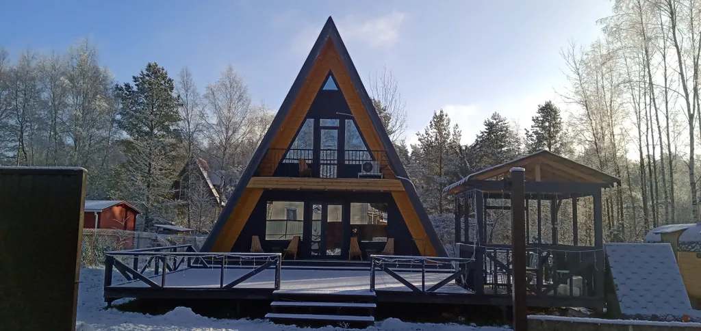 Большой а-фрейм дом с баней с сибирским чаном