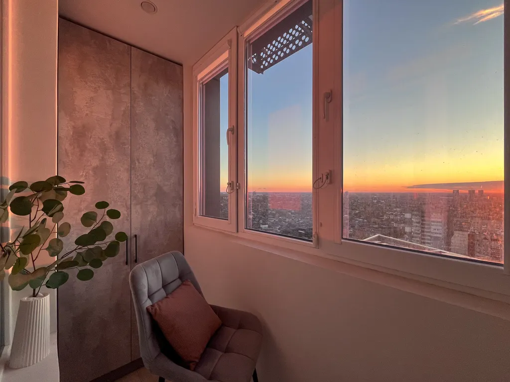 Уютная студия для 2-х с лоджией