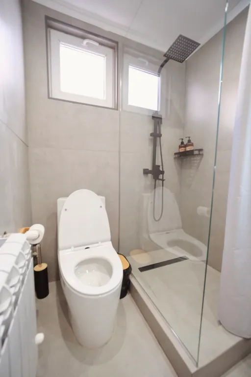 Двухэтажный дом с кухней 1