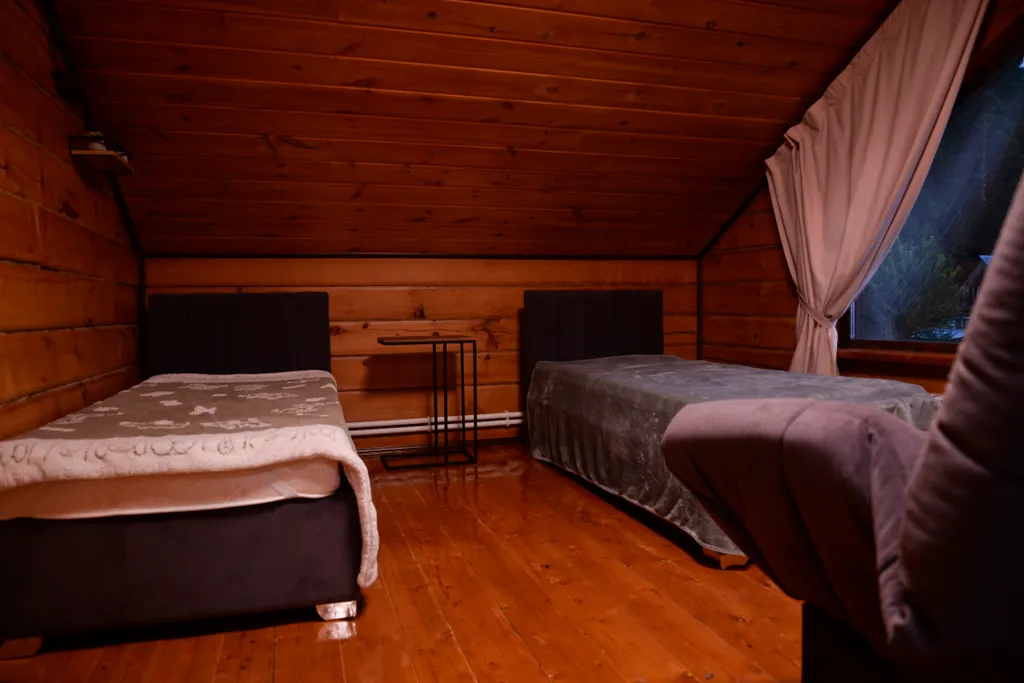 Гостевой дом у озера и скалы Кит