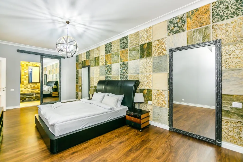 4-комнатная Квартира