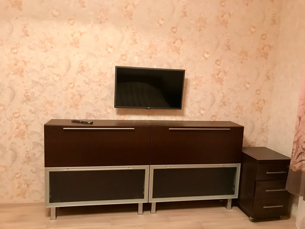 Улучшенный двухместный номер с большой кроватью