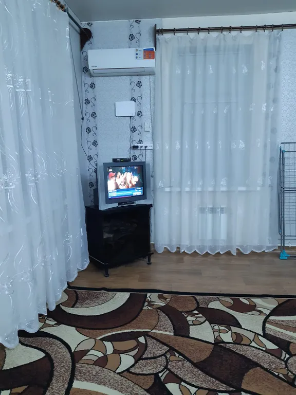 2х комн кв для рабочих и командированных без балкона около Собора