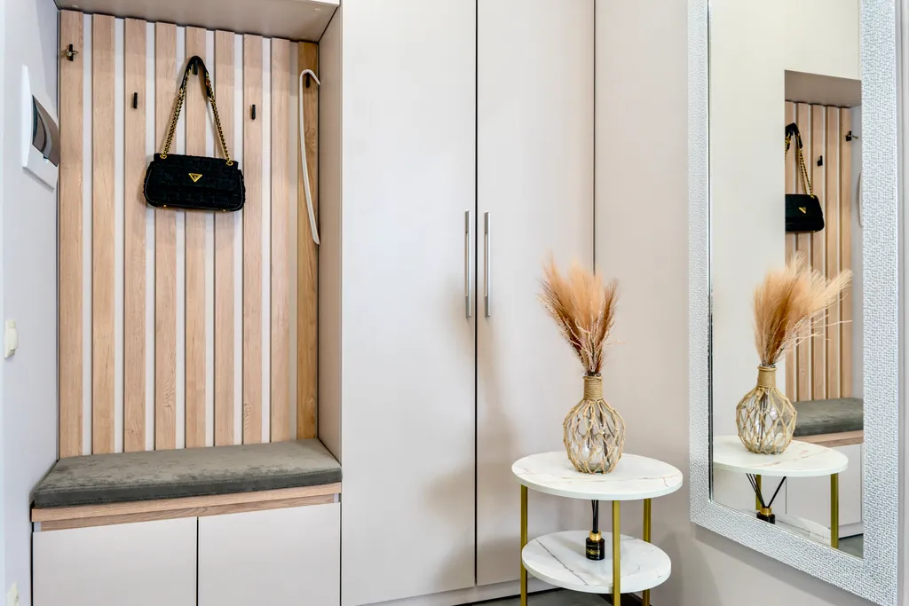 Новая евродвушка в самом центре, современный дом