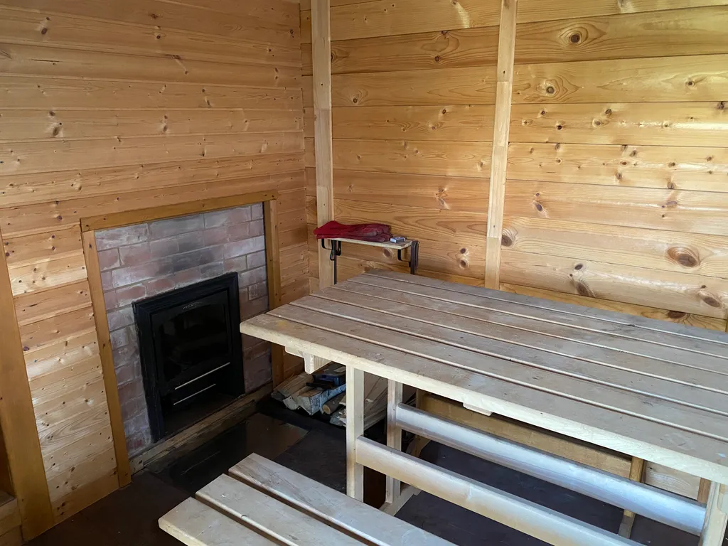 Дом у речки для семейного отдыха