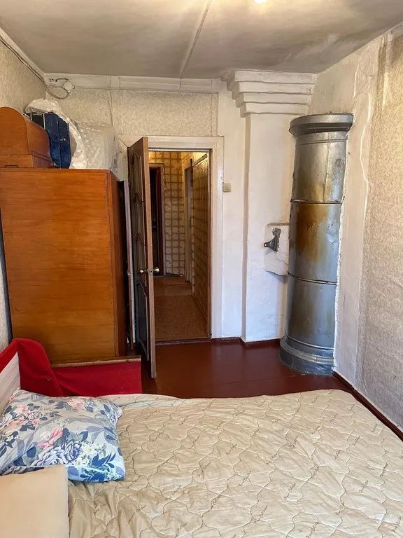 Домик рядом с озером