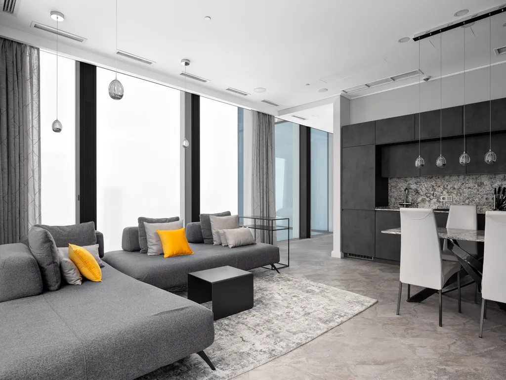 Стильный угловой апартамент в Neva Towers