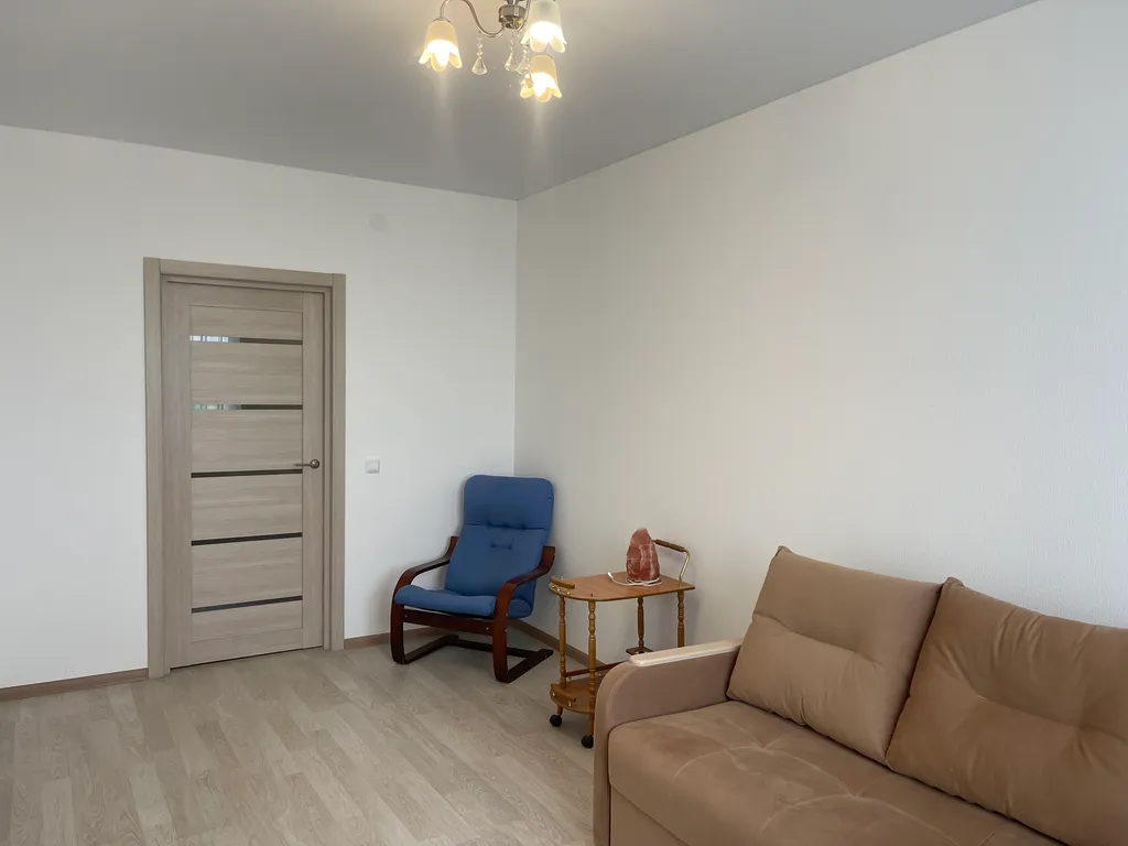 Квартира Просторная однокомнатная квартира — Коммунар