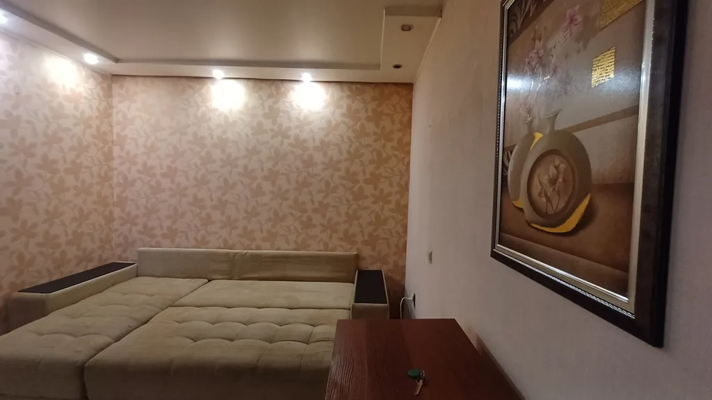 2-комнатная Квартира — аренда посуточно в Псков