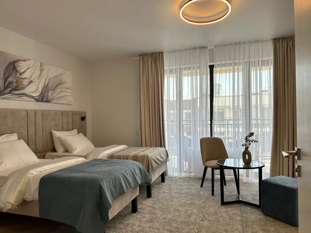 Квартира Апартаменты с просторной террасой и подогреваемым бассейном — Анапа