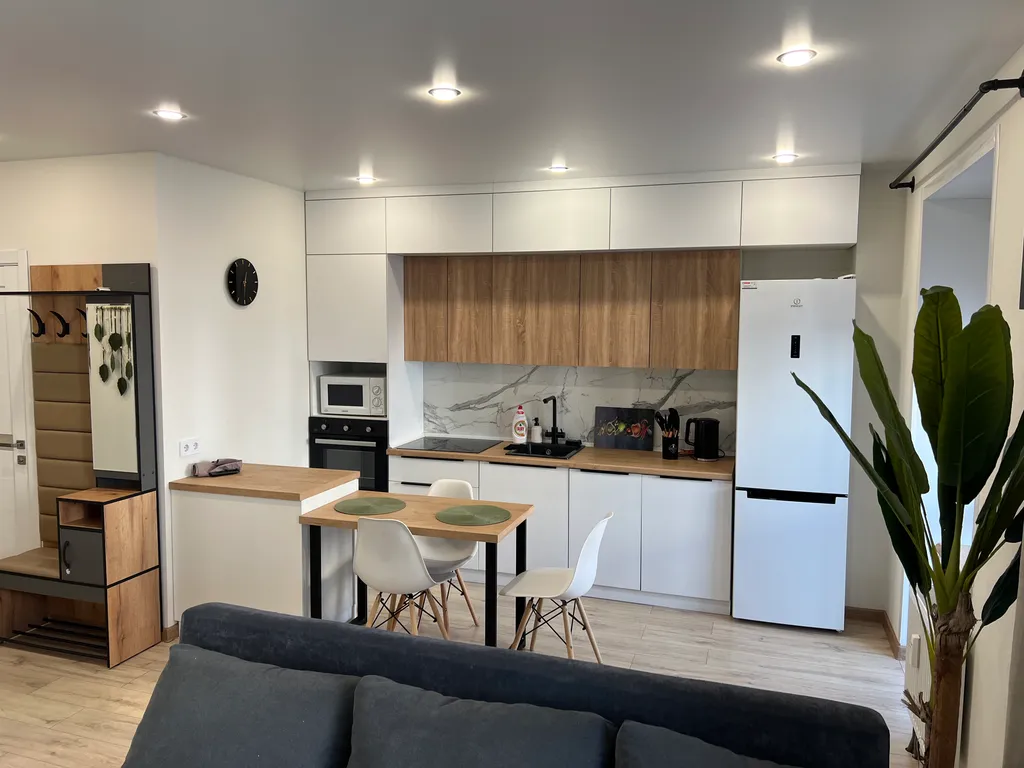 Квартира возле ТЦ Макси