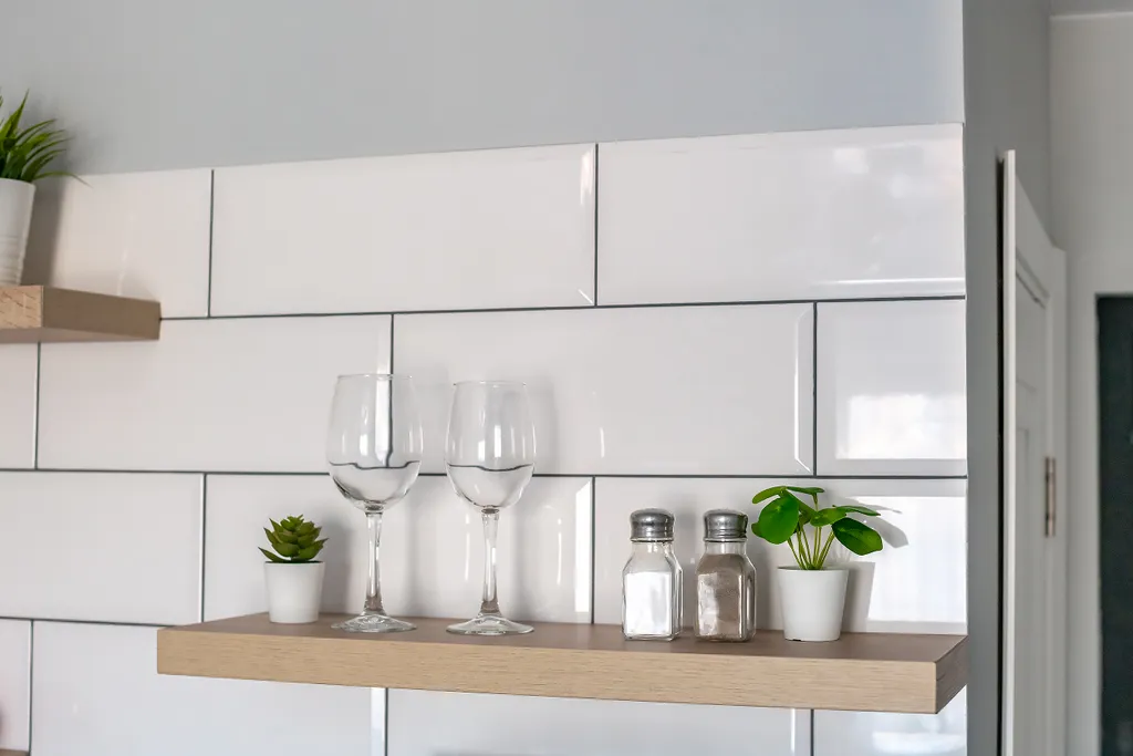 Современная студия с видом на бухту Золотой рог