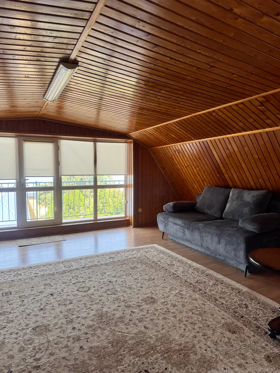 Уютный дом для отдыха на берегу