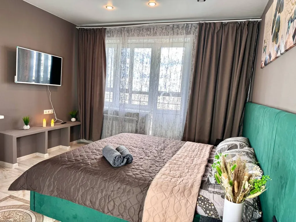 Студия напротив Онкоцентра клиники